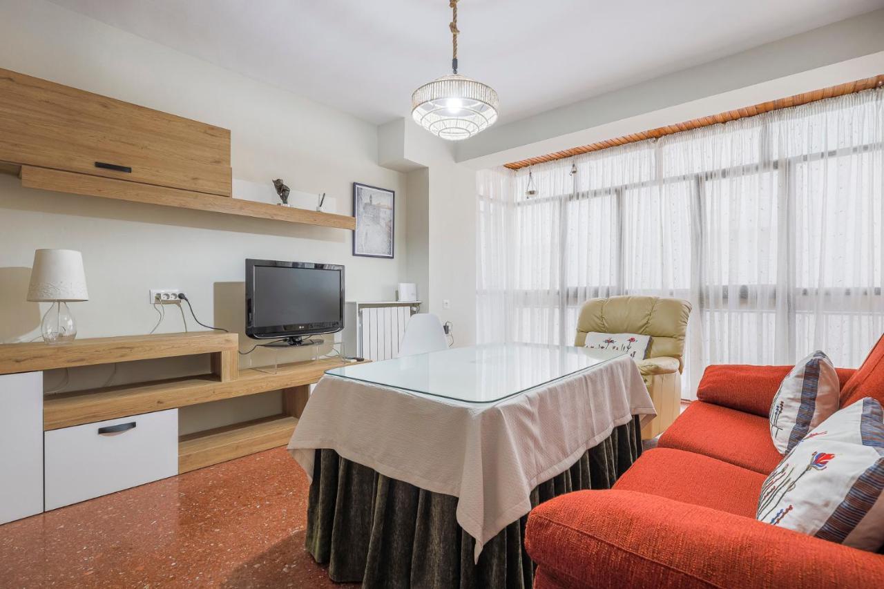 Apartamentos Alameda Del Tajo I Parquing Centro 론다 외부 사진