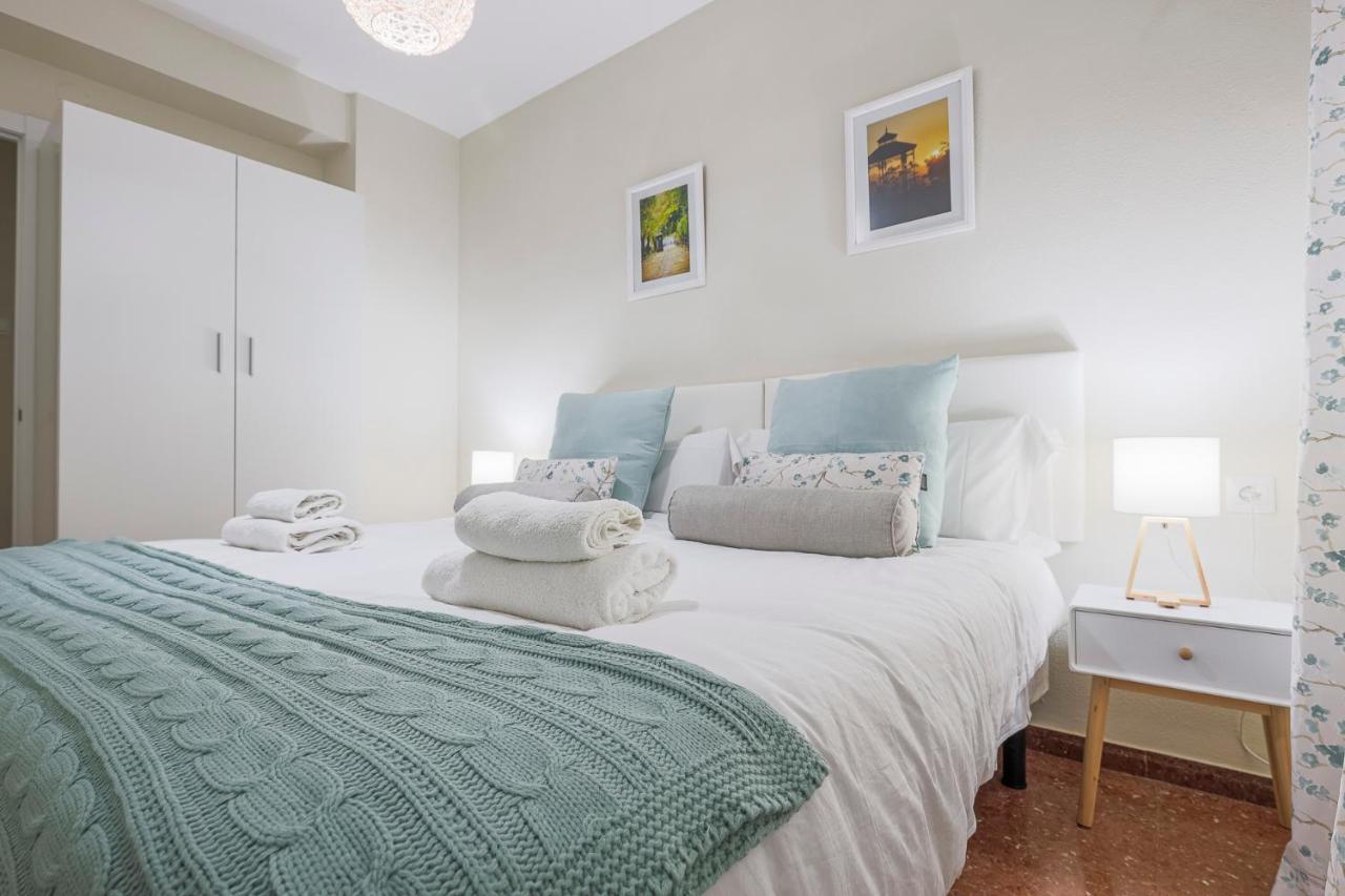 Apartamentos Alameda Del Tajo I Parquing Centro 론다 외부 사진